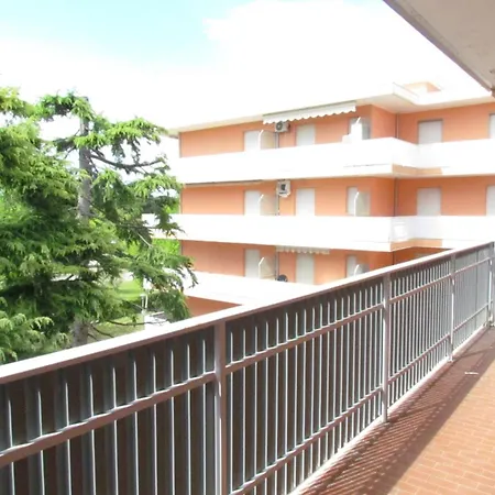 Apartament Relax With Your Family By The Pool - Beahost
