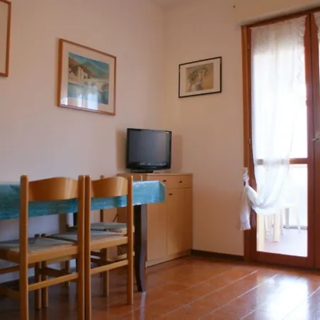 Apartament Relax With Your Family By The Pool - Beahost